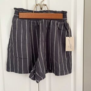 Universal Thread shorts with tags